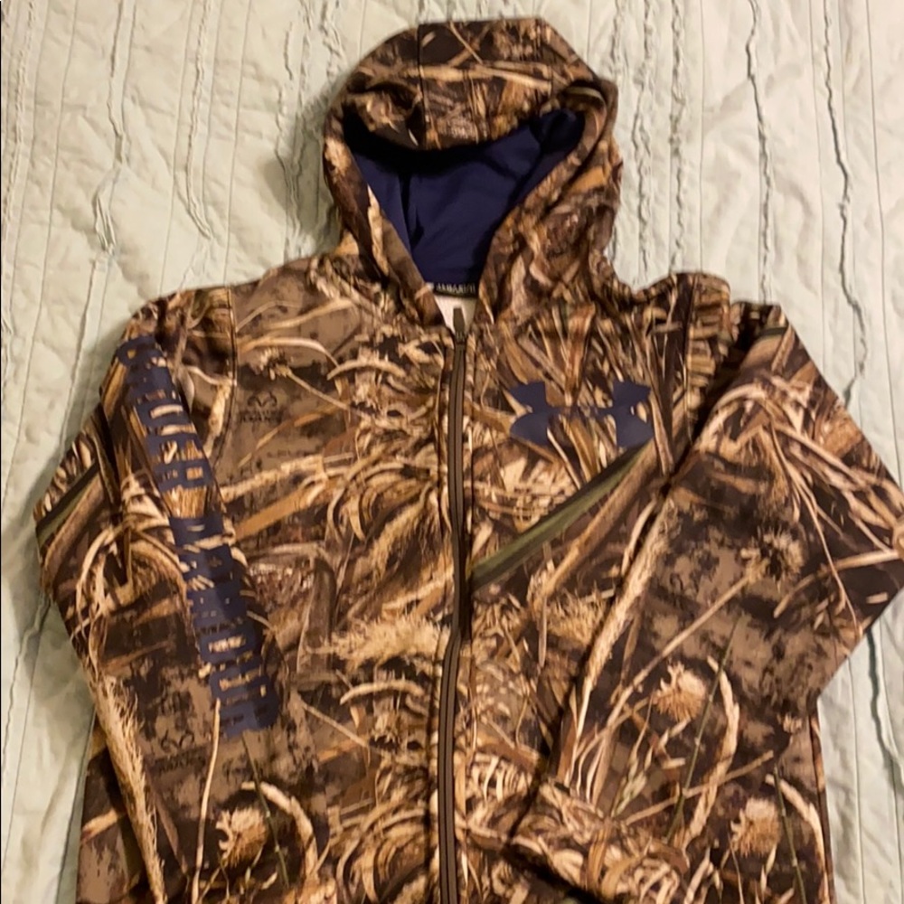 UA boys zip up hoodie